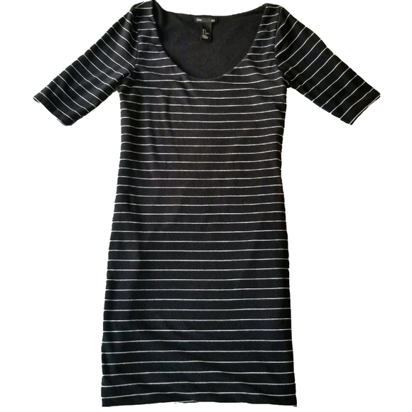 H&M BASIC Bodycon Quarter Sleeve Striped Dress - Picture 2 of 9